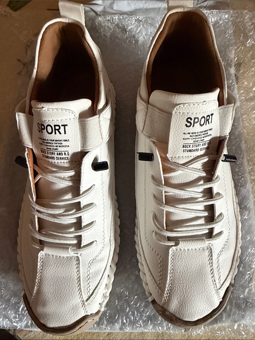 Sporto women’s   Cream and Brown Lace-Up Low-Top Sneakers, brand new.